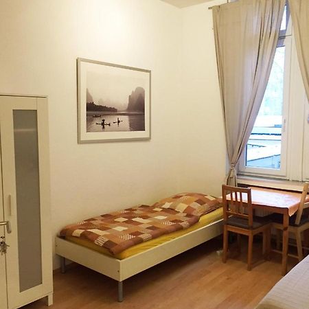 Hannover Sudstadt - Zimmer Und Apartment Exterior photo